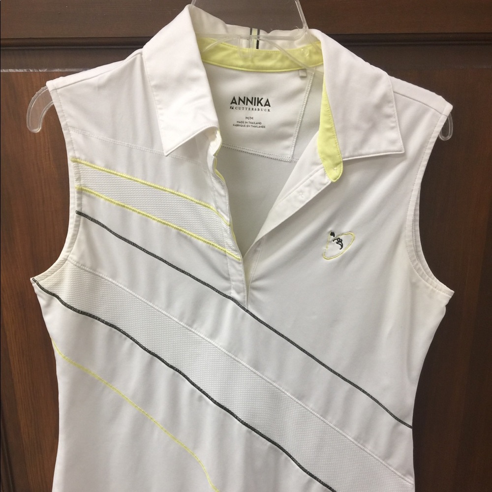 Woman’s golf outfit